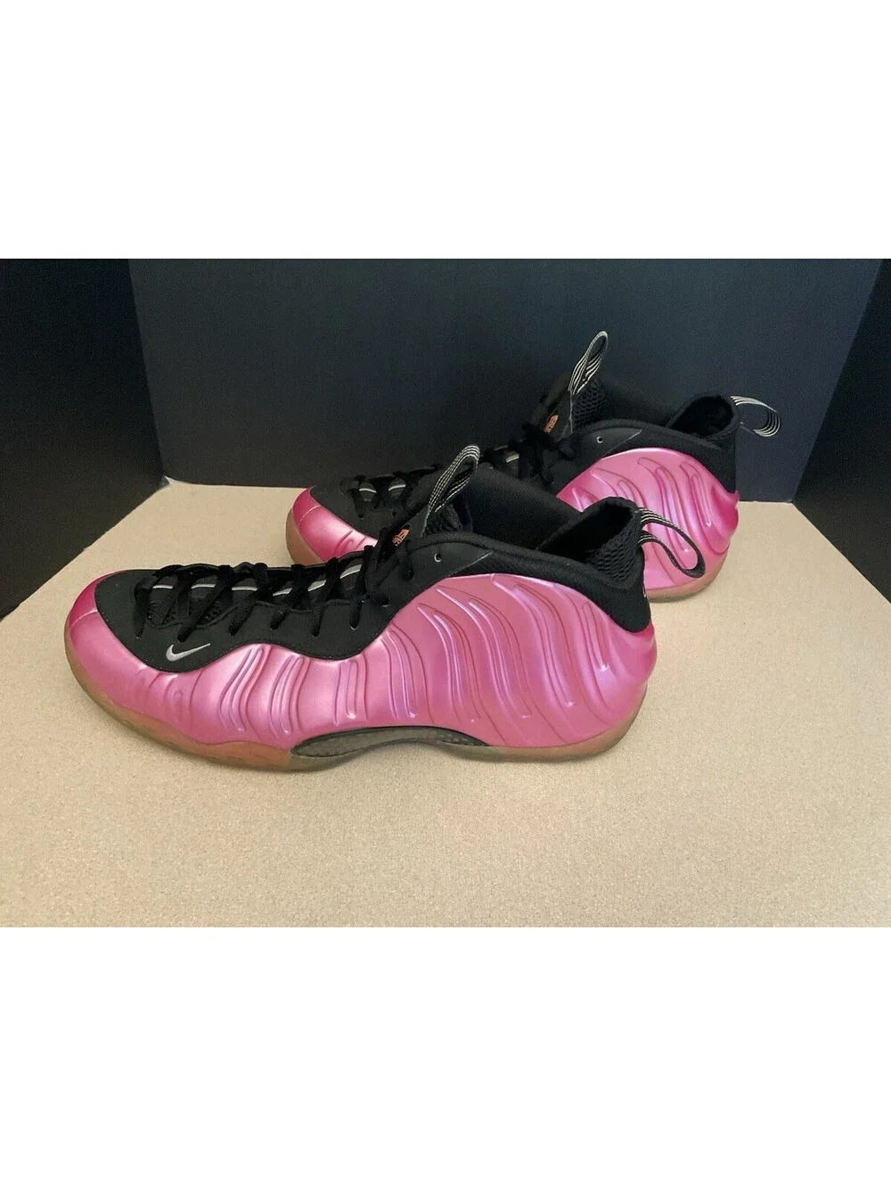 Mens Nike Air Foamposite One “Pearlized Pink” Athletic Shoes. Size 16. Awesome!
